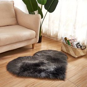1pc Heart-Shaped Plush Rug - Soft and Fluffy Carpet for Living Room, Bedroom, and Sofa - Perfect Home and Room Decor (Color: Dark Gray)