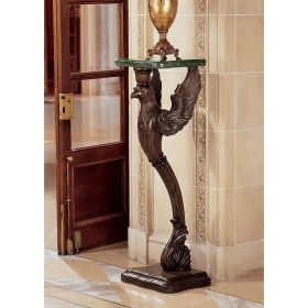 GRIFFIN OF HANOVER PEDESTAL                 FRT-NR